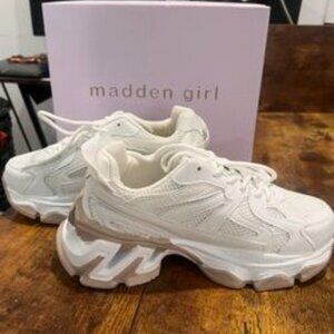 Madden Girl Speedy Shoes